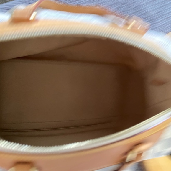 Louis Vuitton SIRACUSA GM - Picture 12 of 16